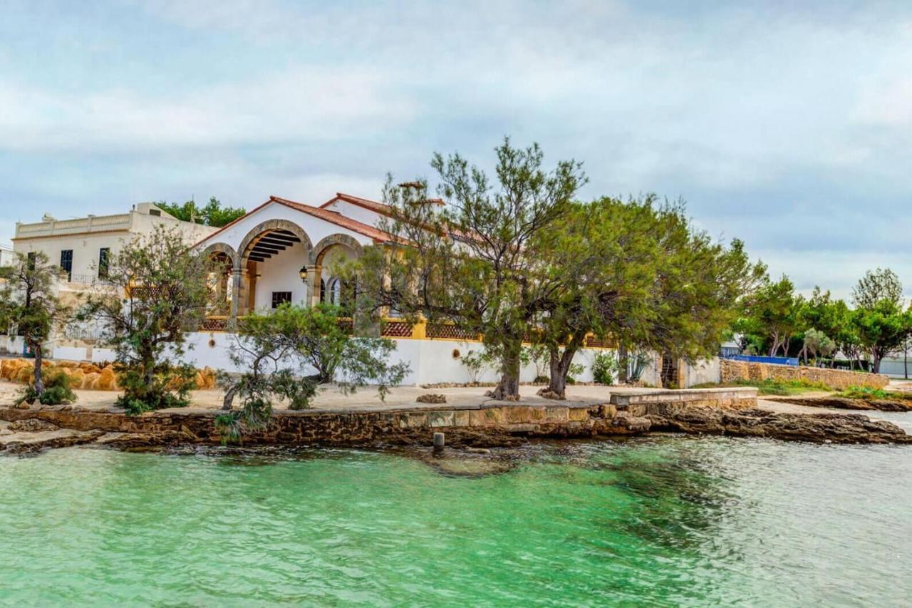 Villa Beachfront Es Clot By Sealand